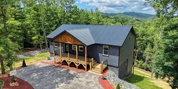 140 Short Oak Run