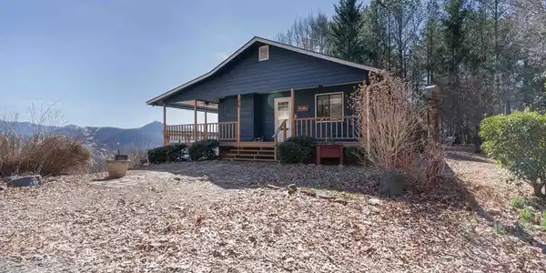 608 Caesars Cove Drive