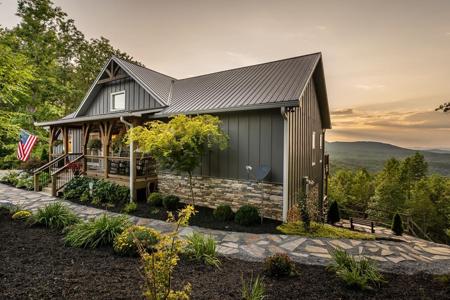 280 Skyland Trail