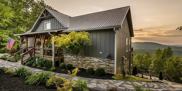 280 Skyland Trail