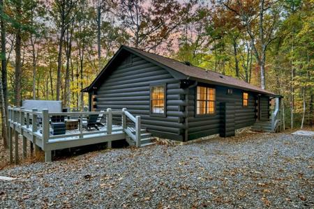 50 Lakeview Dr