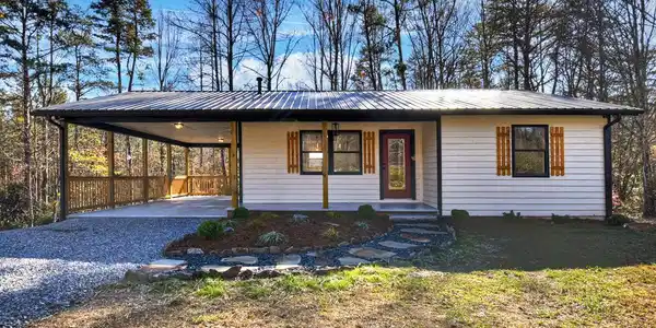 569 Number 20 Mine Road