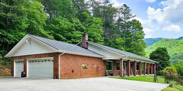 45 Sulpher Ln