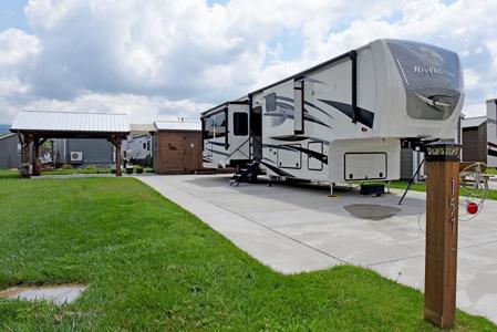 151 Foggy Mountain Road