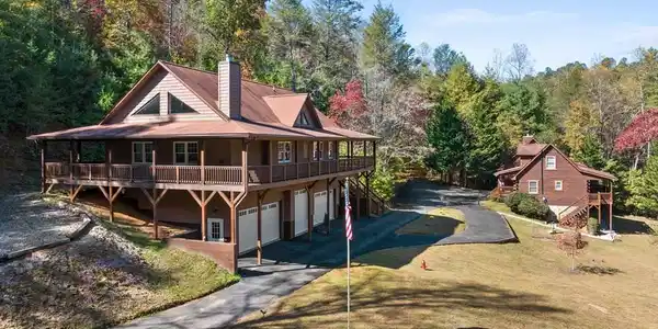 358 Misty River Circle