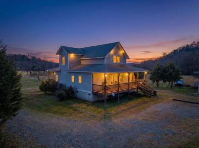 328 Pauls Meadow Drive