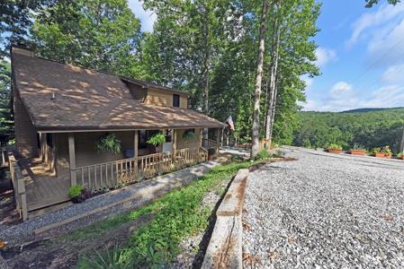 81 Buck Ridge Drive
