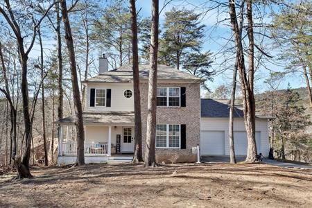 105 Pinebrook Drive