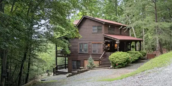 76 Channing Hollow