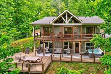 261 Cherry Log Trail