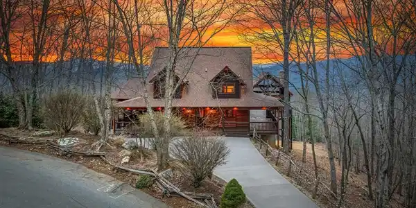 1150 Mountain High Drive