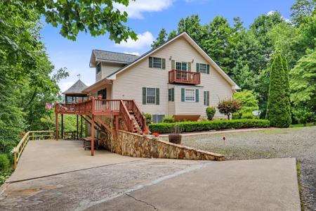488 Dogwood Place