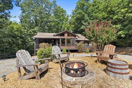 74 Hawkeye Ridge