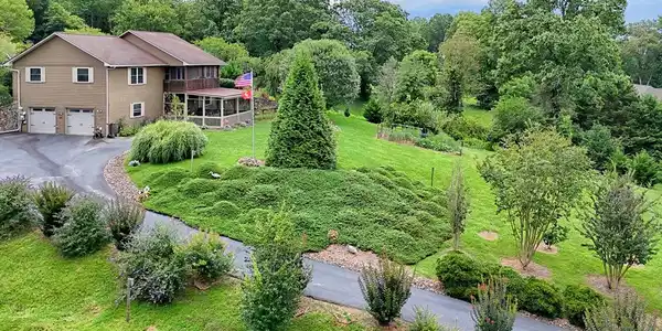 50 Chatuge Shores Overlook