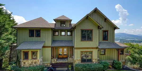 2187 Carlin Road