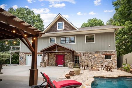 1170 Highland Trace