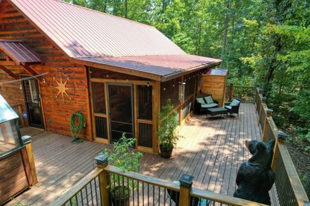 50 Whispering Oak Lane