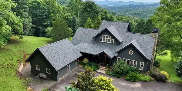 238 Meadowbrook Drive
