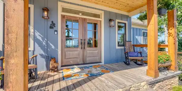 Image 2: Front Door Entry