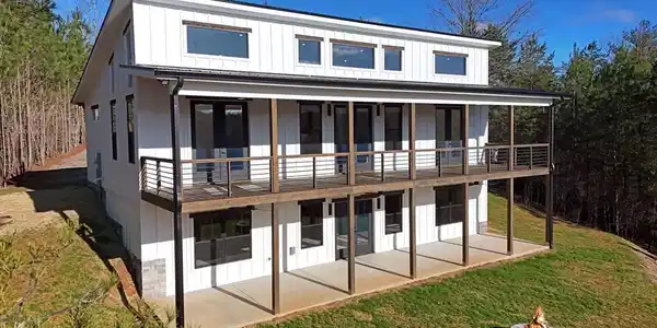22 Walnut Spur