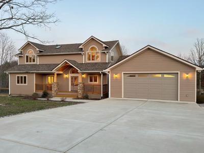 335 Northshore Drive