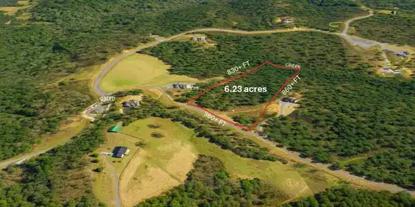 127 Hillside Lane