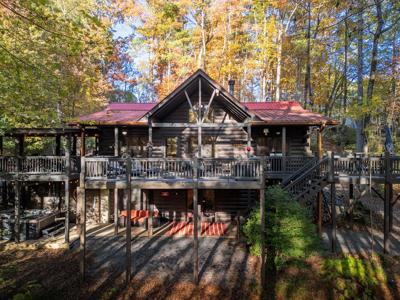 351 Creekside Lane