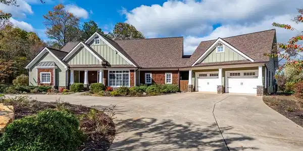 511 Stoneledge