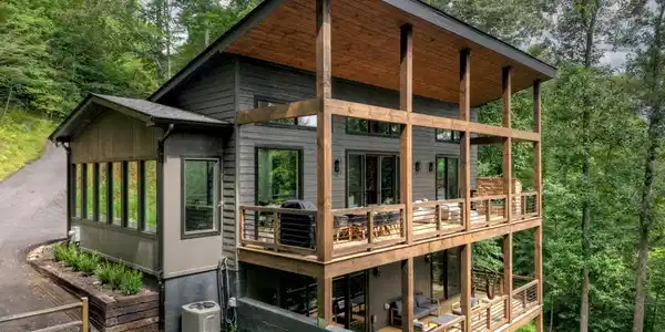 271 Toccoa Preserve Court