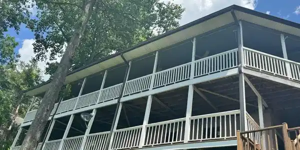 7 Lakeview Dr