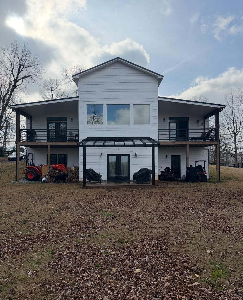 Image 3: Back of Main House