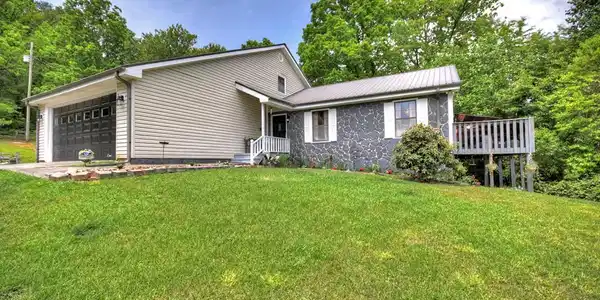 1359 Salem Road