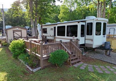 112 Twin Creeks Road