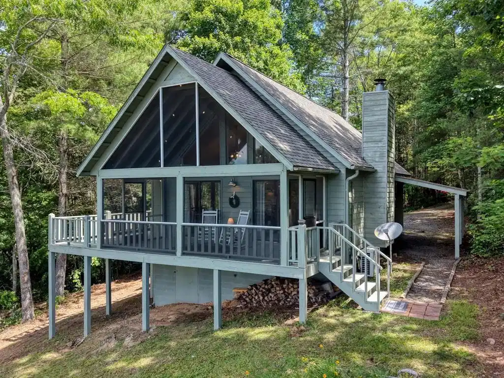 Image 1: Main View