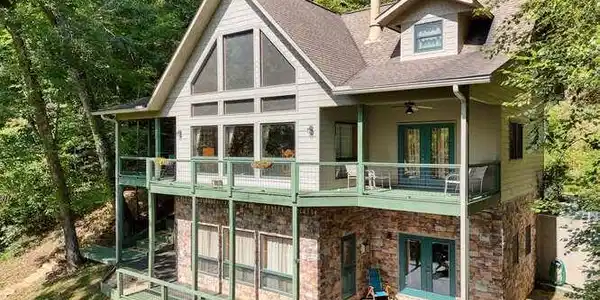 296 Caddis Trail