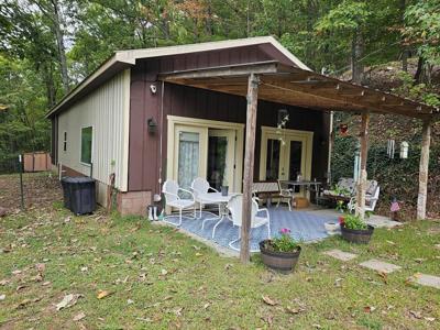 276 Oak Bend Lane