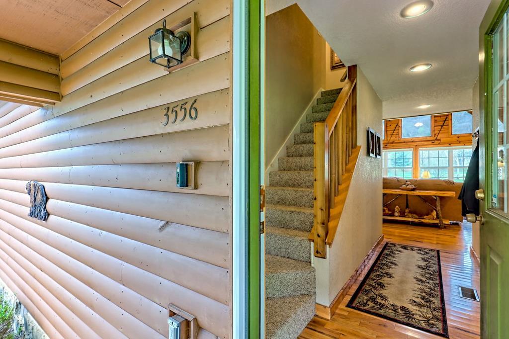 Image 4: Front Door Entrance Looking In