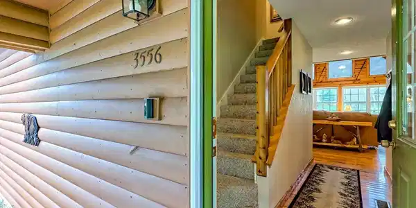 Image 4: Front Door Entrance Looking In