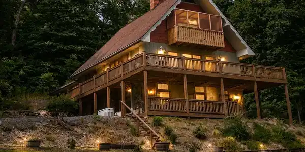 206 Peckerwood Road