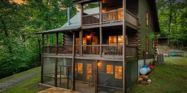 782 Scenic Mountain View Road