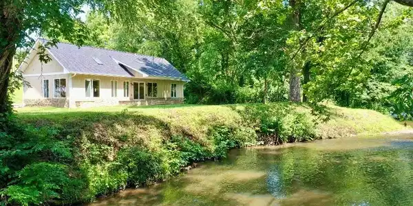 6389 Old Hwy 64 W