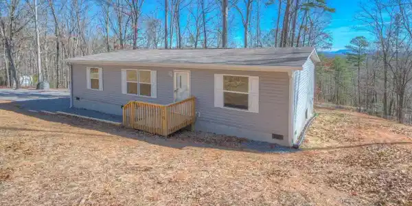 179 Fawn Lane