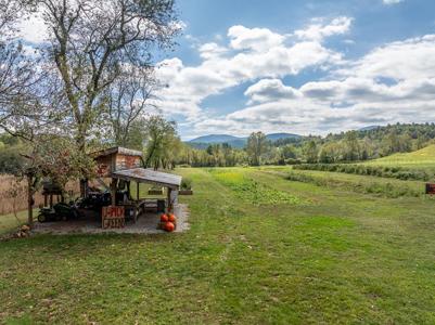 25 Morning Glory Lane