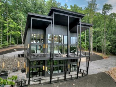 415 Green Ridge Trail