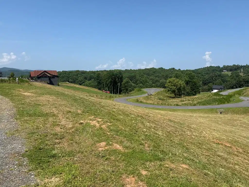 Image 1: Main View
