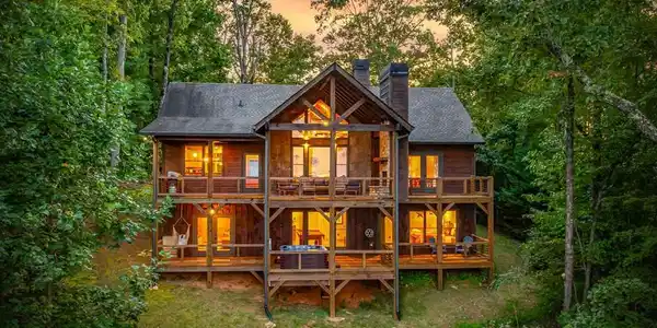 401 Sunrock Mountain Trc