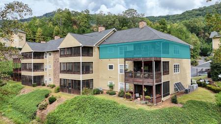 92 Glen Eagle Ct B301