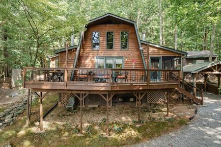 211 Sleepy Hollow Road