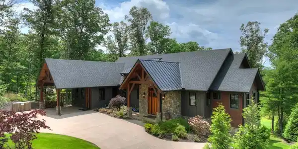 658 Old Toccoa Loop