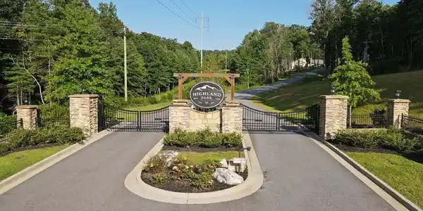 Image 2: Highland Park Gated Entrance